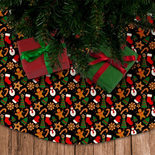 Baking Spirits Bright Gingerbread Christmas Cookie Brushed Polyester Tree Skirt