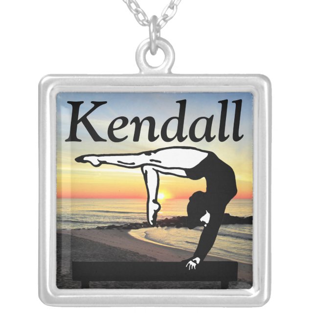 BALANCE BEAM QUEEN PERSONALIZED NECKLACE (Front)