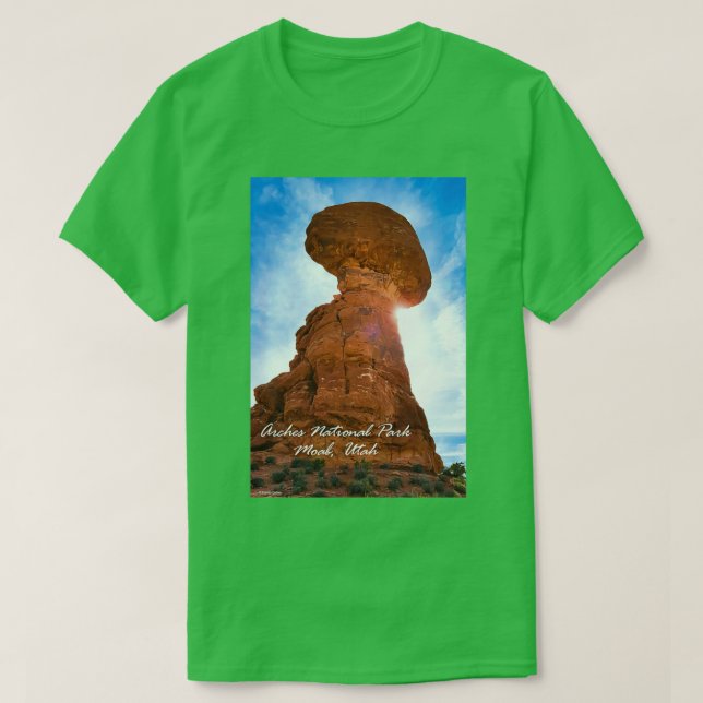 Balanced Rock Arches National Park Moab Utah T-Shirt (Design Front)