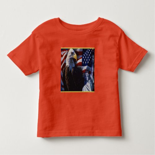 Bald Eagle an Statue of Liberty an American flag Toddler T_shirt