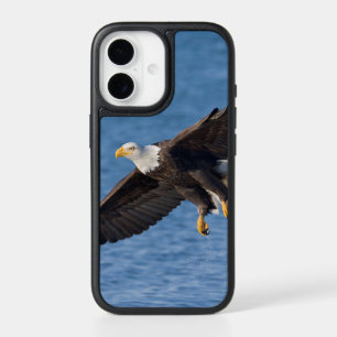 Bald eagle in flight iPhone 17 case