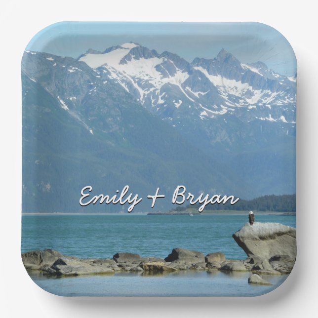 Bald Eagle in Skagway Alaska Paper Plates (Front)