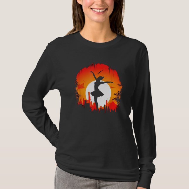 Ballet Dancer Silhouette Ballerina Dancing Women G T-Shirt (Front)