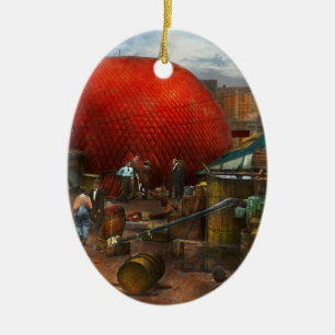 Balloon - Filling balloon on Wanamaker's - 1911 Ceramic Ornament