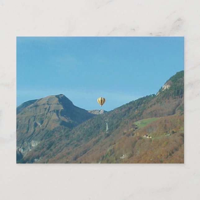 Balloon over the mountains postcard (Front)