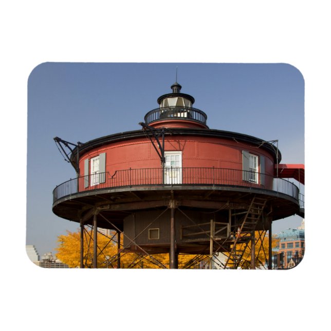 BALTIMORE, MARYLAND. USA. Seven-Foot Knoll Magnet (Horizontal)