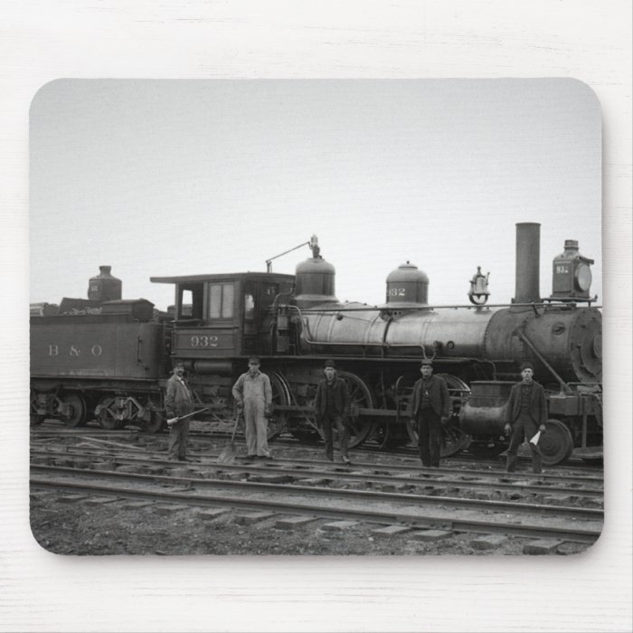 Baltimore & Ohio (B&O) Railroad Engine 932 Mouse Mat