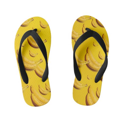 Banana models flip flops for kids