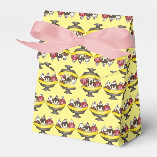 Banana Split Ice Cream Sundae Dessert Scoop Shop Favor Boxes (Front Side)