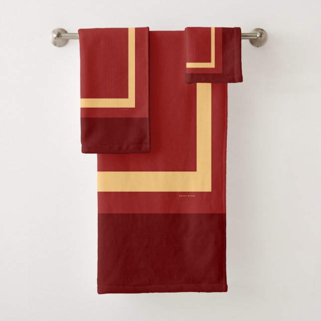 BANDED CREME ON DARK RED BATH TOWEL SET (Insitu)