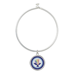 . BANGLE BRACELET