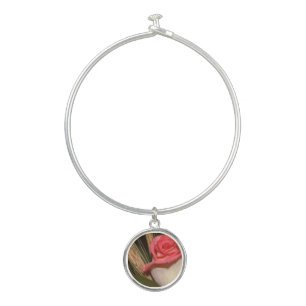Bangle bracelet