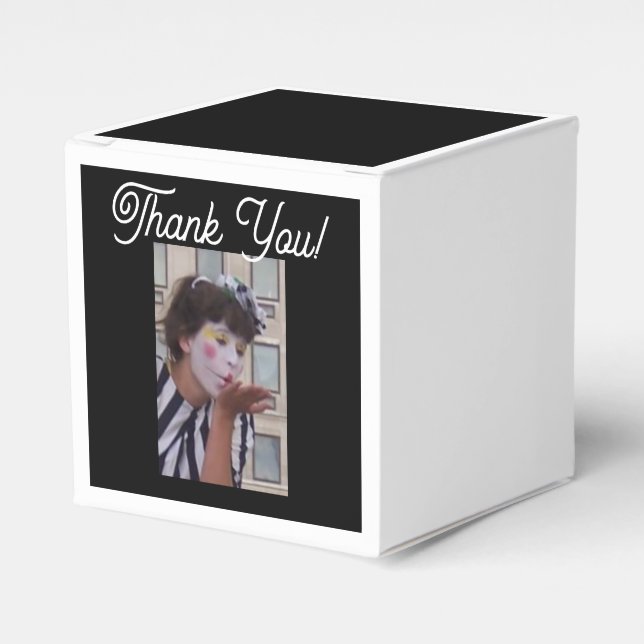 Banquet, Coporate Events, Party, Shower, Trendy Favor Boxes (Front Side)