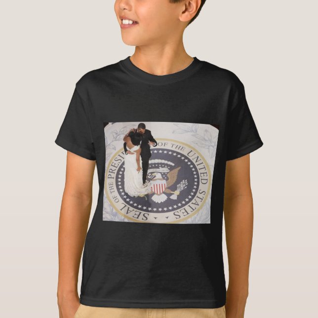Barack and Michelle Obama T-Shirt (Front)