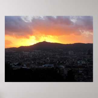 Barcelona at sunset (Canvas) Poster