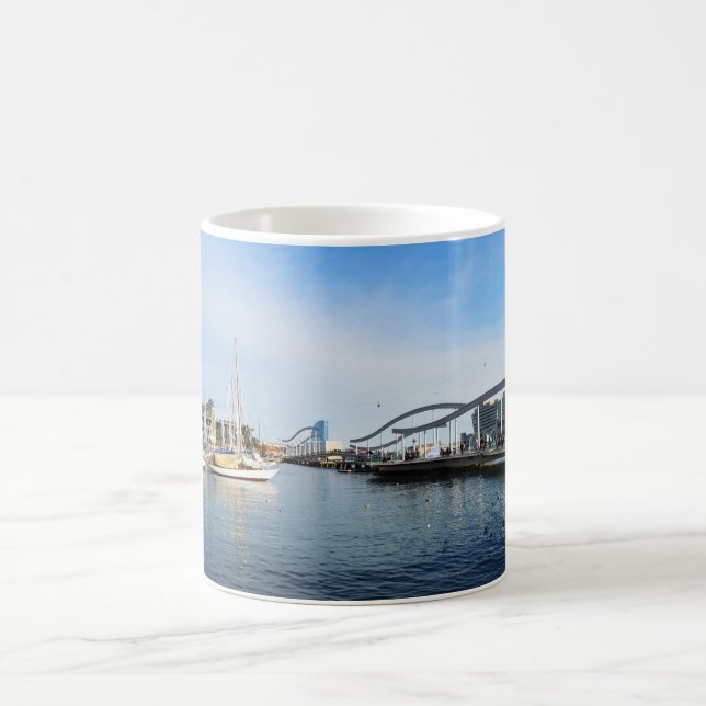 Barcelona harbour coffee mug (Center)