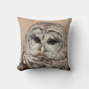 Barred Owl of the Hudson Valley – Nature & Wildlif Throw Pillow