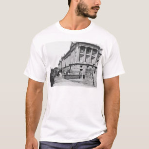 Barricade during the Commune of Paris T-Shirt