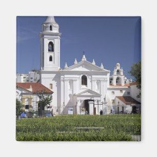 Basilica Nuestra Senora del Pilar in Recoleta Magnet