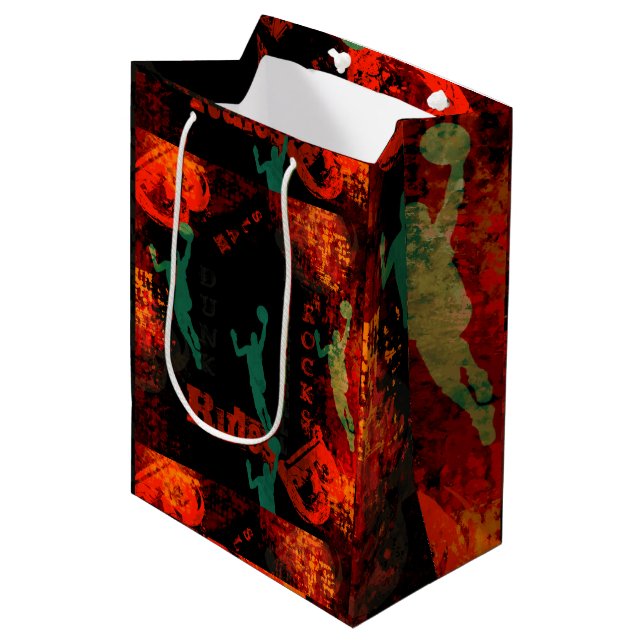 BASKETBALL      MEDIUM GIFT BAG (Front Angled)