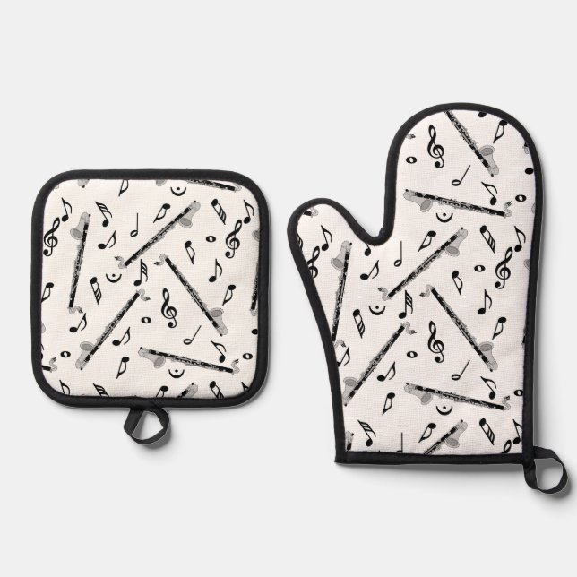 Bass Clarinet Music Note Pattern Oven Mitt & Pot Holder Set (Front)