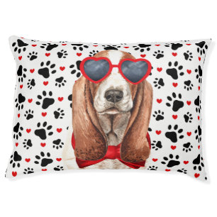 Basset Hound and Hearts with Dog's Name Pet Bed