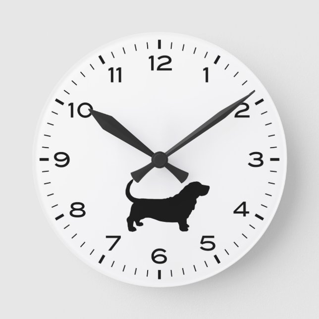 Basset Hound Dog Breed Silhouette Round Clock (Front)