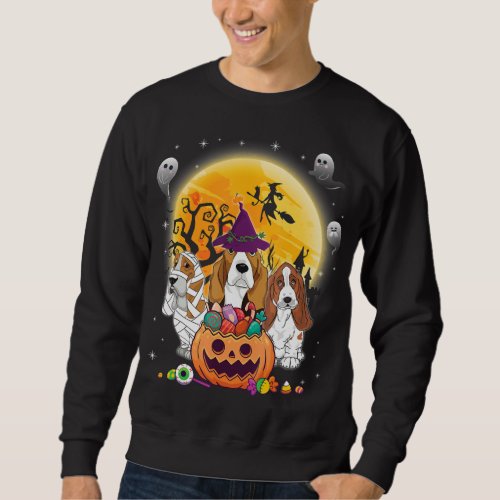 Basset Hound DogWitch Moon Ghosts Happy Halloween Sweatshirt