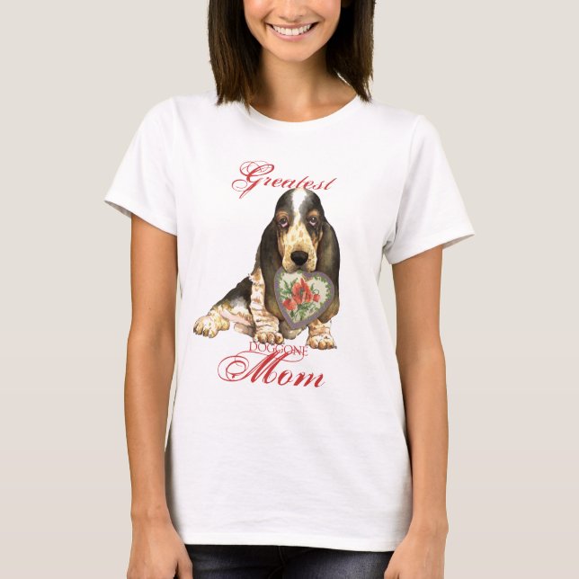 Basset Hound Heart Mom T-Shirt (Front)