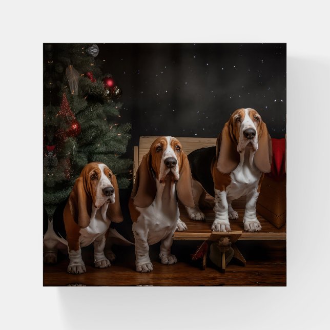 Basset Hound Snowy Sleigh Christmas Decor  Paperweight (Front)