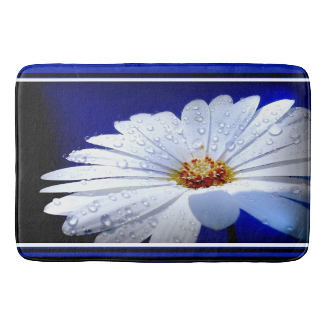 Bath Mat/Daisy with Dew Drops Bath Mat (Front)
