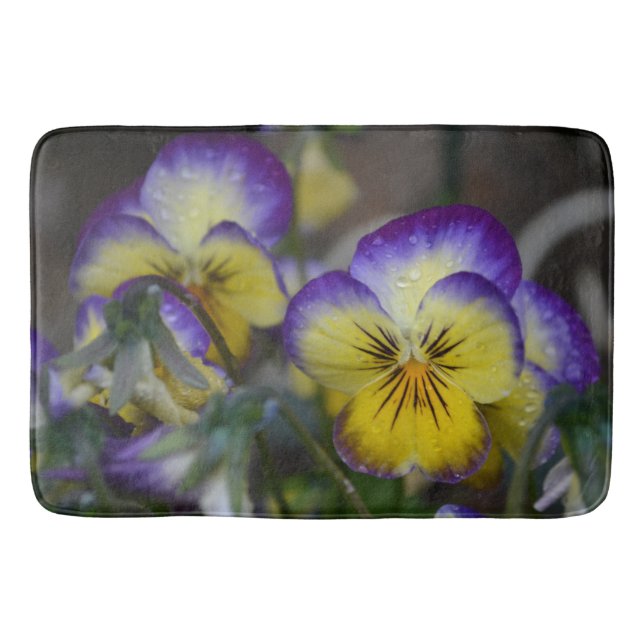 Bath Mat/Purple Pansy Bathroom Mat (Front)