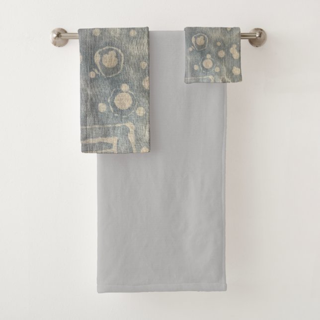 Batik Dye Blue Gray Circle Boho Bath Towel Set (Insitu)