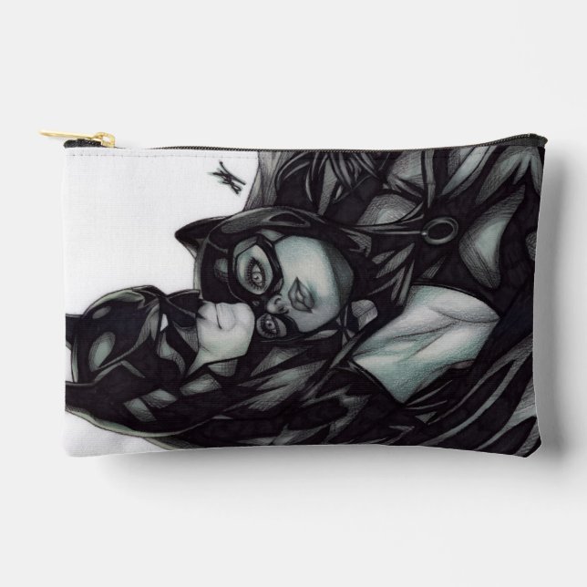 Batman & Catwoman ~ Bruce wayne & Selina Kyle Accessory Pouch (Front)
