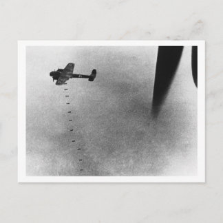 Battle of Britain & The Blitz: #26 Do17 Unloads Postcard