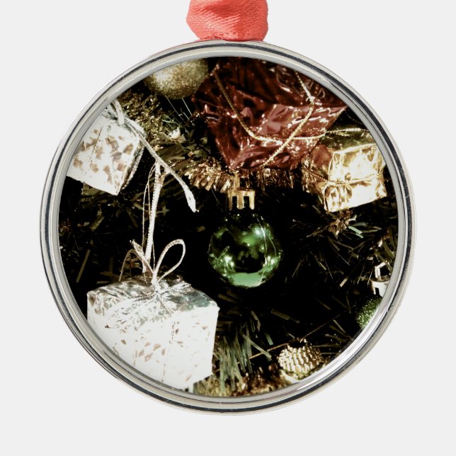 Baubles Metal Ornament (Front)