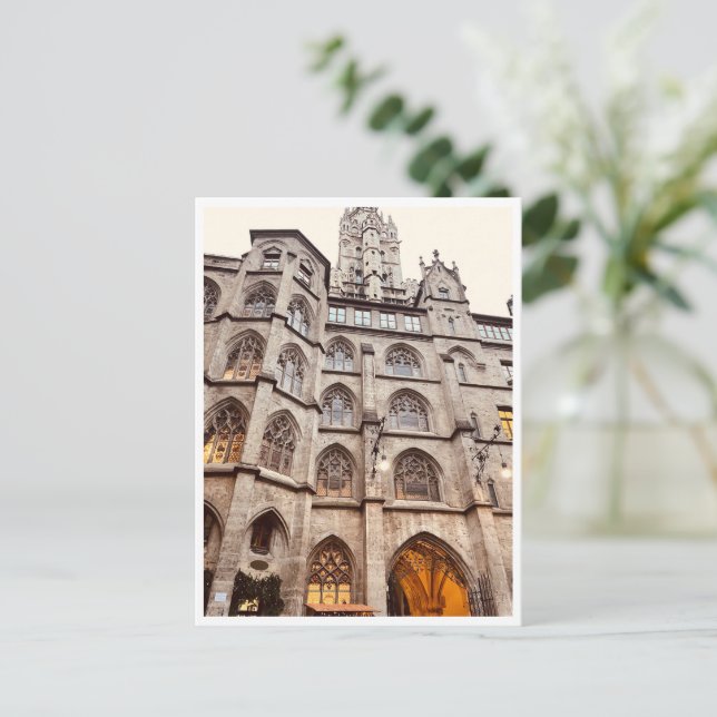 Bavaria Rathaus-Glockenspiel in Munich, Germany Postcard (Standing Front)