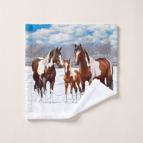 Bay Pinto Paint Horses In Winter Snow Bath Towel Set