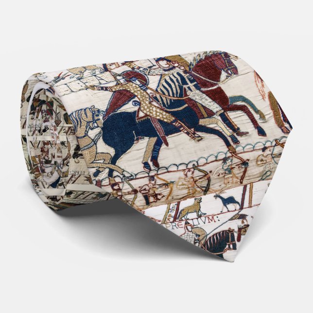 BAYEUX TAPESTRY 1066 NORMAN KNIGHTS AND ARCHERS  NECK TIE (Rolled)