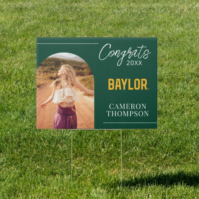 Baylor University Wordmark Graduation Sign (Insitu)