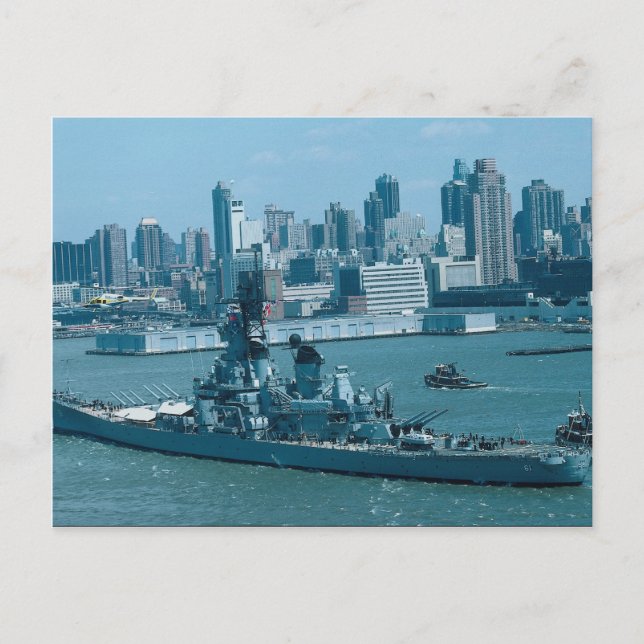 BB-61 "USS Iowa", New York Harbor, U.S.A. Postcard (Front)