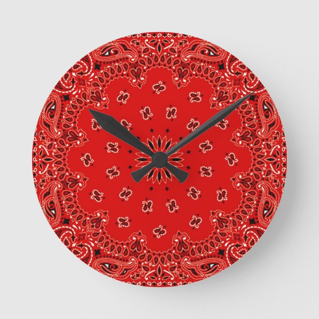 BBQ Red Paisley Western Bandana Scarf Print Round Clock (Front)