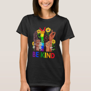 Be Kind Sign Language Hand Talking Lgbtq+ Gay Les T-Shirt