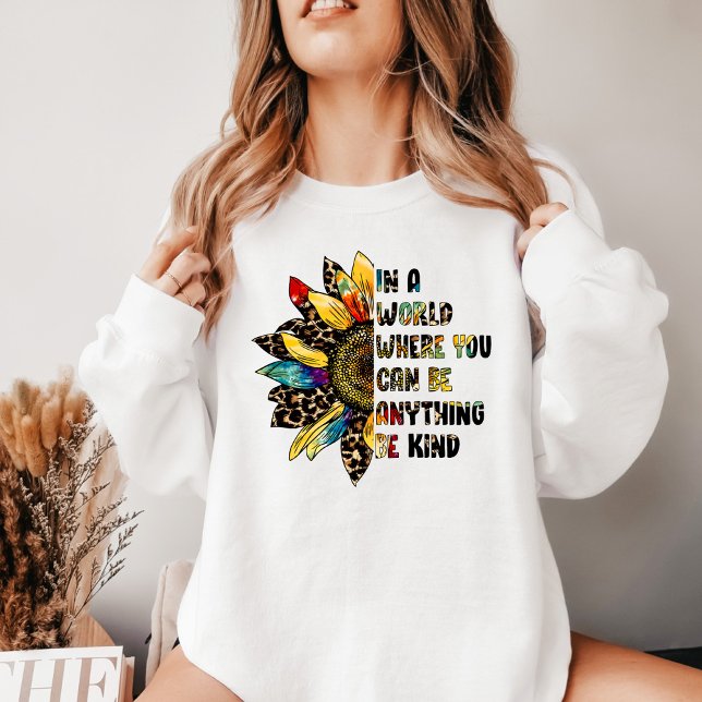 Be Kindness T-shirt, Good Vibe Women Sweatshirt T-Shirt (Creator Uploaded)