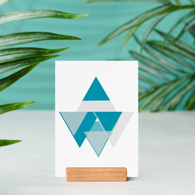 Beach Blue Geometric Design Holder (Insitu 2)