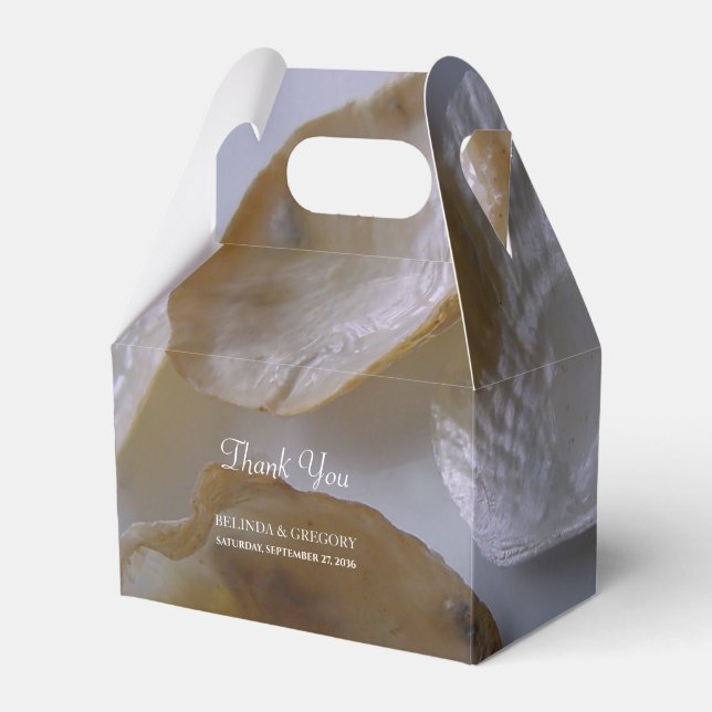 Beach Clams Wedding Favor Boxes (Front Side)