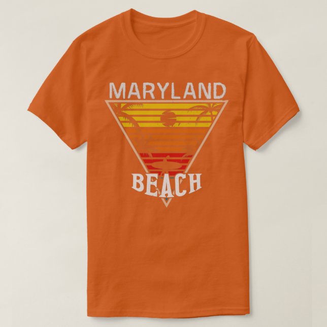 Beach happiness in Maryland  T-Shirt (Design Front)