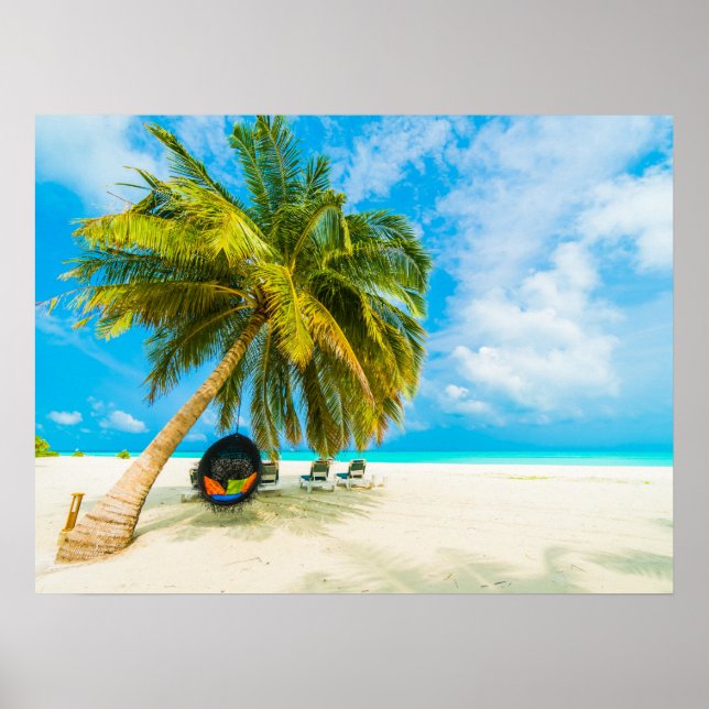 Beach in Maldives poster 1 (Front)