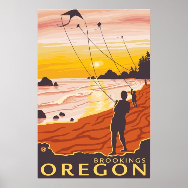 Beach & Kites - Brookings, Oregon Poster (Front)