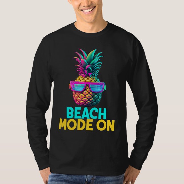 Beach Mode On Funny Retro Pineapple Sunglasses Vac T-Shirt (Front)
